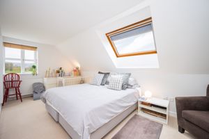 Bedroom- click for photo gallery